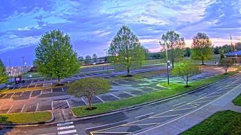Weather camera view of Cloverleaf ES.