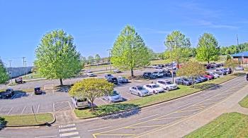 Weather camera view of Cloverleaf ES.