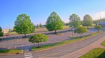 Weather camera view of Cloverleaf ES.