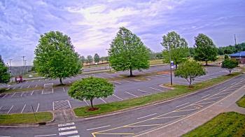 Weather camera view of Cloverleaf ES.