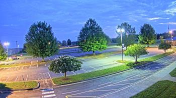 Weather camera view of Cloverleaf ES.
