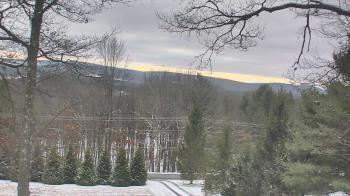 Weather camera view of Sky Valley Lodge.