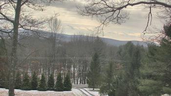 Weather camera view of Sky Valley Lodge.