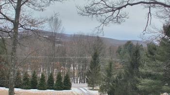 Weather camera view of Sky Valley Lodge.