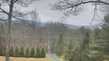Weather camera view of Sky Valley Lodge.