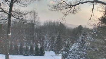 Weather camera view of Sky Valley Lodge.