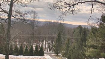 Weather camera view of Sky Valley Lodge.