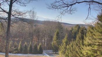 Weather camera view of Sky Valley Lodge.