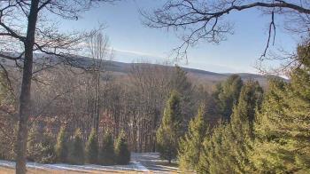 Weather camera view of Sky Valley Lodge.
