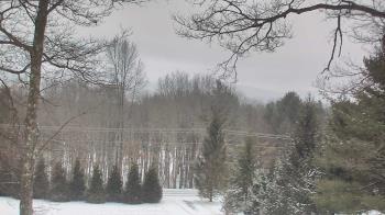 Weather camera view of Sky Valley Lodge.