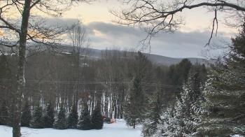 Weather camera view of Sky Valley Lodge.