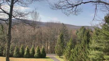 Weather camera view of Sky Valley Lodge.