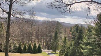 Weather camera view of Sky Valley Lodge.