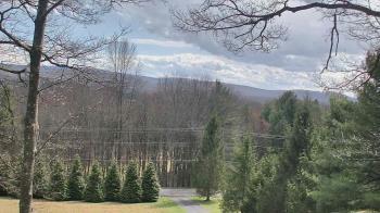 Weather camera view of Sky Valley Lodge.