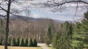 Weather camera view of Sky Valley Lodge.
