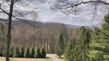 Weather camera view of Sky Valley Lodge.