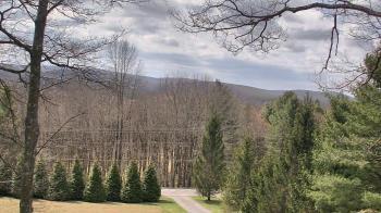 Weather camera view of Sky Valley Lodge.