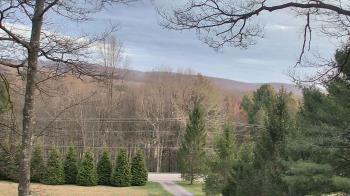 Weather camera view of Sky Valley Lodge.