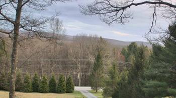 Weather camera view of Sky Valley Lodge.