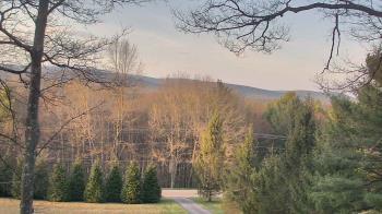 Weather camera view of Sky Valley Lodge.