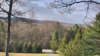 Weather camera view of Sky Valley Lodge.