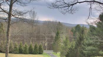 Weather camera view of Sky Valley Lodge.