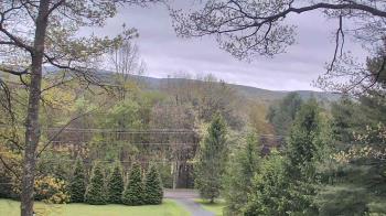 Weather camera view of Sky Valley Lodge.