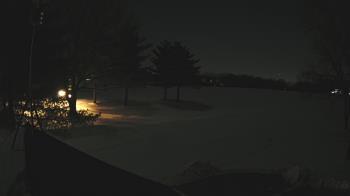 Weather camera view of The Grove Country Club.