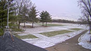 Weather camera view of The Grove Country Club.