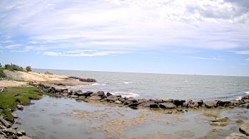 Weather camera view of Outer Island (Thimble Island Group).