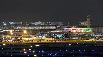 Weather camera view of Renaissance Tampa International Plaza Hotel.