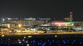 Weather camera view of Renaissance Tampa International Plaza Hotel.