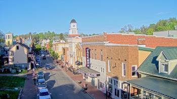 Weather camera view of Town of Jonesborough.