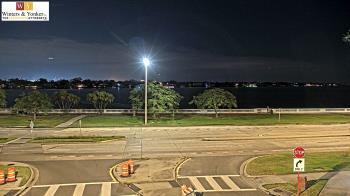 Weather camera view of Winter & Yonker P.A..