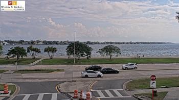 Weather camera view of Winter & Yonker P.A..