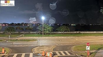 Weather camera view of Winter & Yonker P.A..