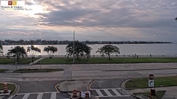 Weather camera view of Winter & Yonker P.A..