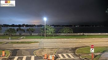 Weather camera view of Winter & Yonker P.A..