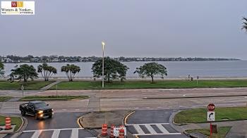 Weather camera view of Winter & Yonker P.A..