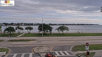 Weather camera view of Winter & Yonker P.A..