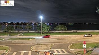 Weather camera view of Winter & Yonker P.A..