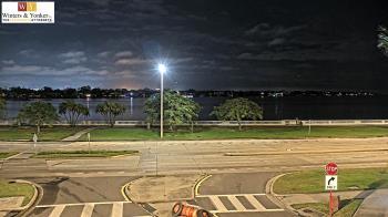 Weather camera view of Winter & Yonker P.A..