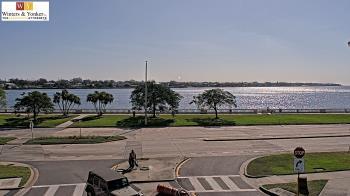 Weather camera view of Winter & Yonker P.A..