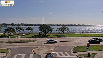 Weather camera view of Winter & Yonker P.A..