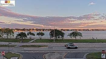 Weather camera view of Winter & Yonker P.A..