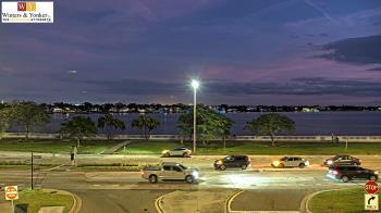 Weather camera view of Winter & Yonker P.A..