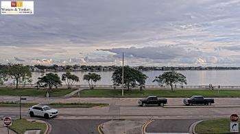 Weather camera view of Winter & Yonker P.A..