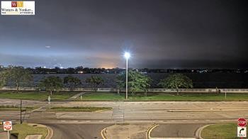 Weather camera view of Winter & Yonker P.A..