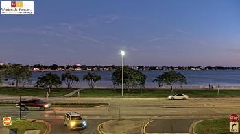 Weather camera view of Winter & Yonker P.A..