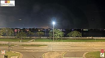 Weather camera view of Winter & Yonker P.A..